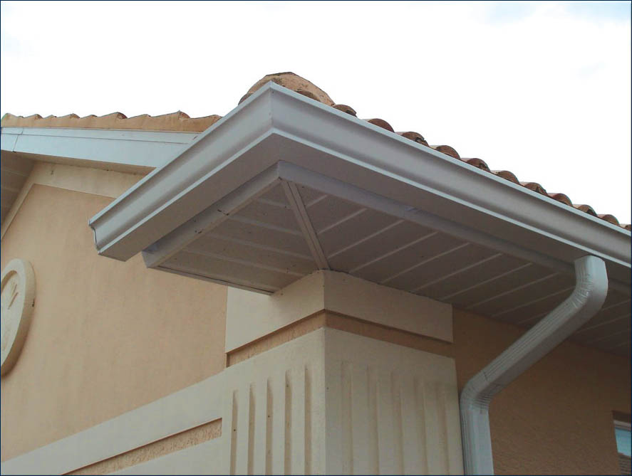 Seamless gutter installation photo